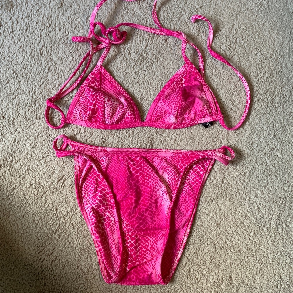 Guess pink bikini size small
